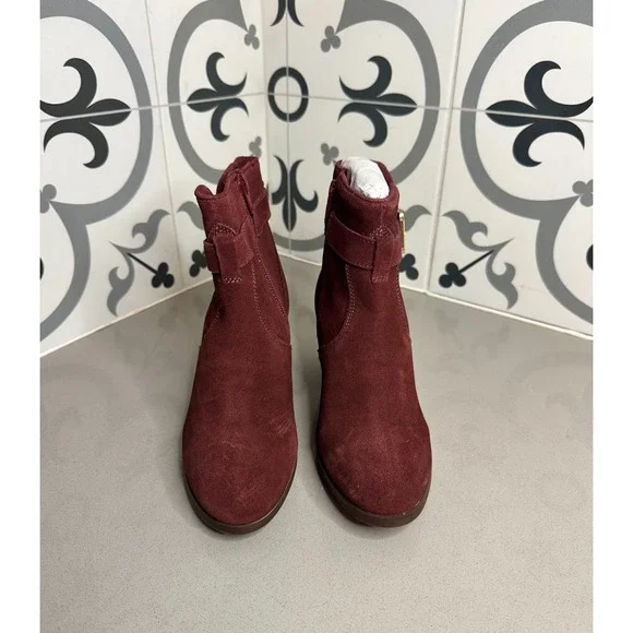 Diba Women’s Maroon Faux Suede Heeled Boots w/ Buckle Size 5 New - Picture 2 of 7